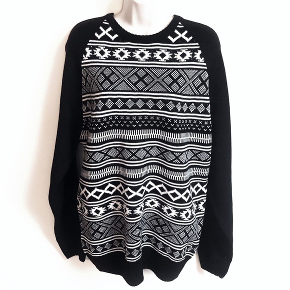🆕 Carbon aztec striped crew neck sweater XXL black white pullover plus size - Picture 1 of 8